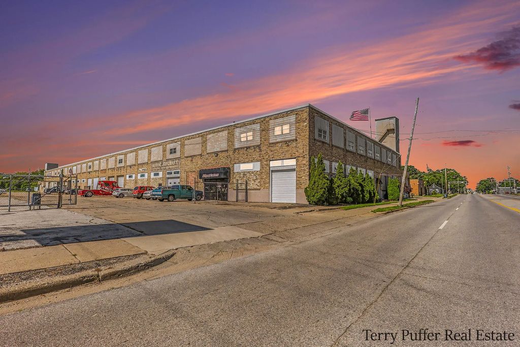 143 W Sherman Boulevard Unit 6, MuskegonHeightsCity_Muskegon