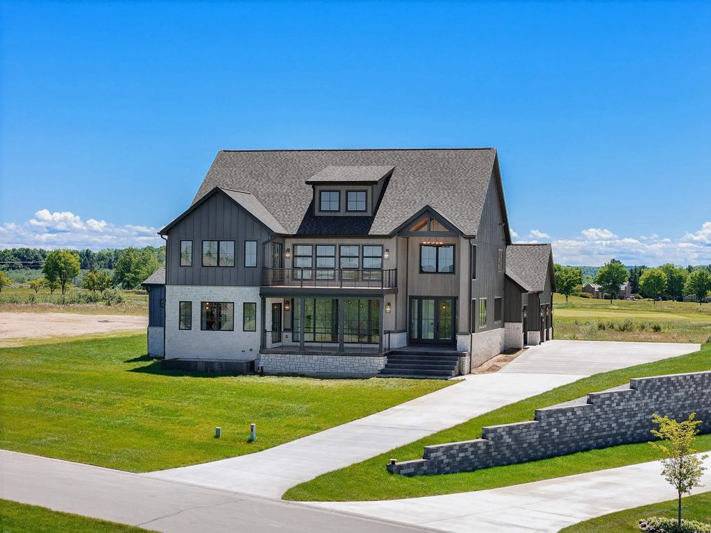 4162 Dornoch Court, AcmeTownship_GrandTraverse