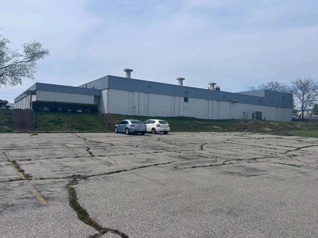 560 E Broadway, MuskegonCharterTownship_Muskegon