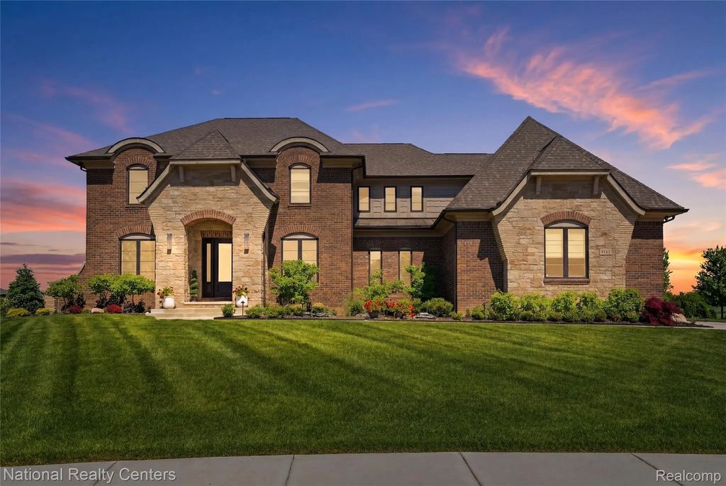 3142 Holburn Court, OaklandCharterTownship_Oakland
