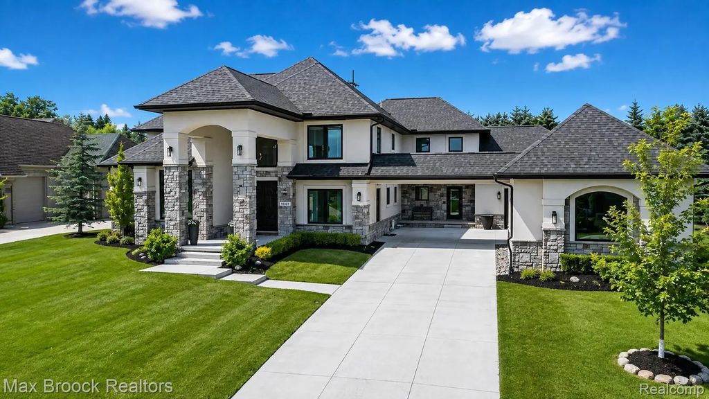 10464 Stoney Point Drive, GreenOakTownship_Livingston