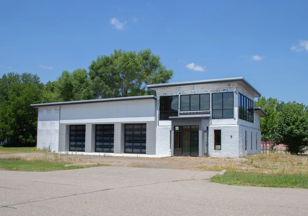 8204 Portage Road, PortageCity_Kalamazoo