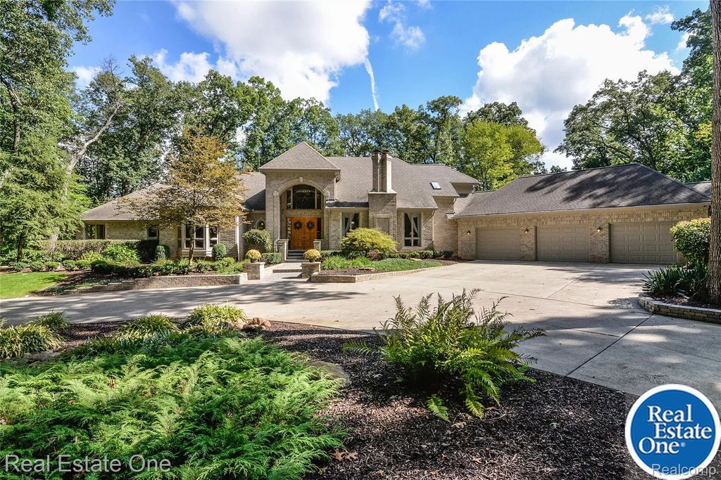 9673 Cross Creek Drive, GreenOakTownship_Livingston