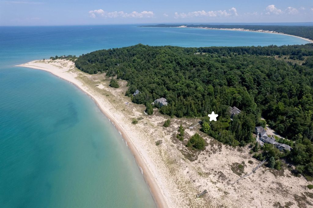 13515 N Cathead West, LeelanauTownship_Leelanau