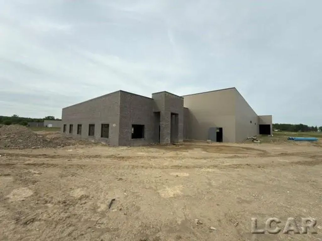 796 Campus Parkway Drive, TecumsehCity_Lenawee