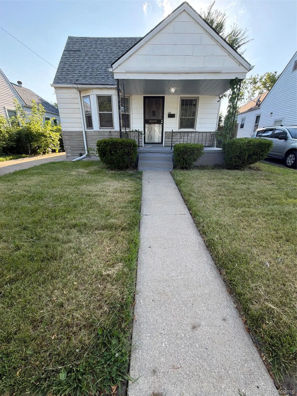 8661 Auburn, DetroitCity_Wayne