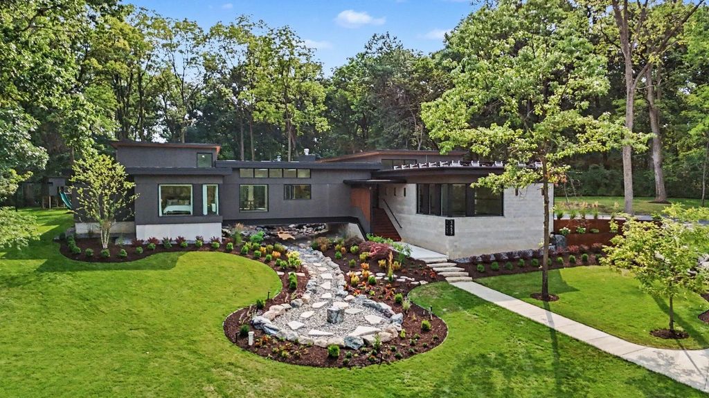 3657 Knoll Creek Court, SuperiorCharterTownship_Washtenaw