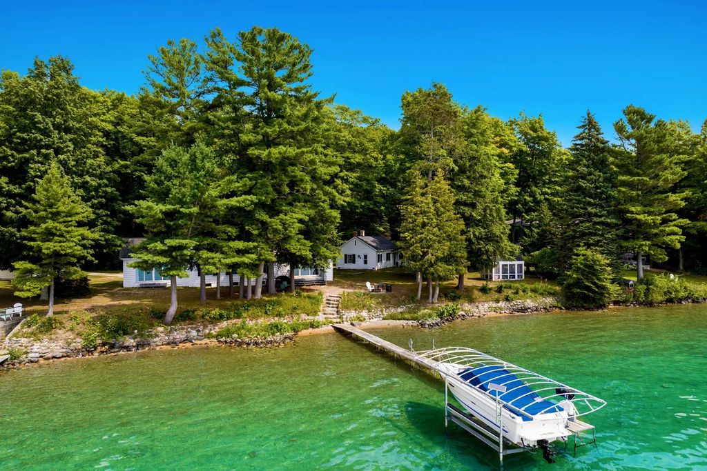 7356 Se Torch Lake Drive, HelenaTownship_Antrim