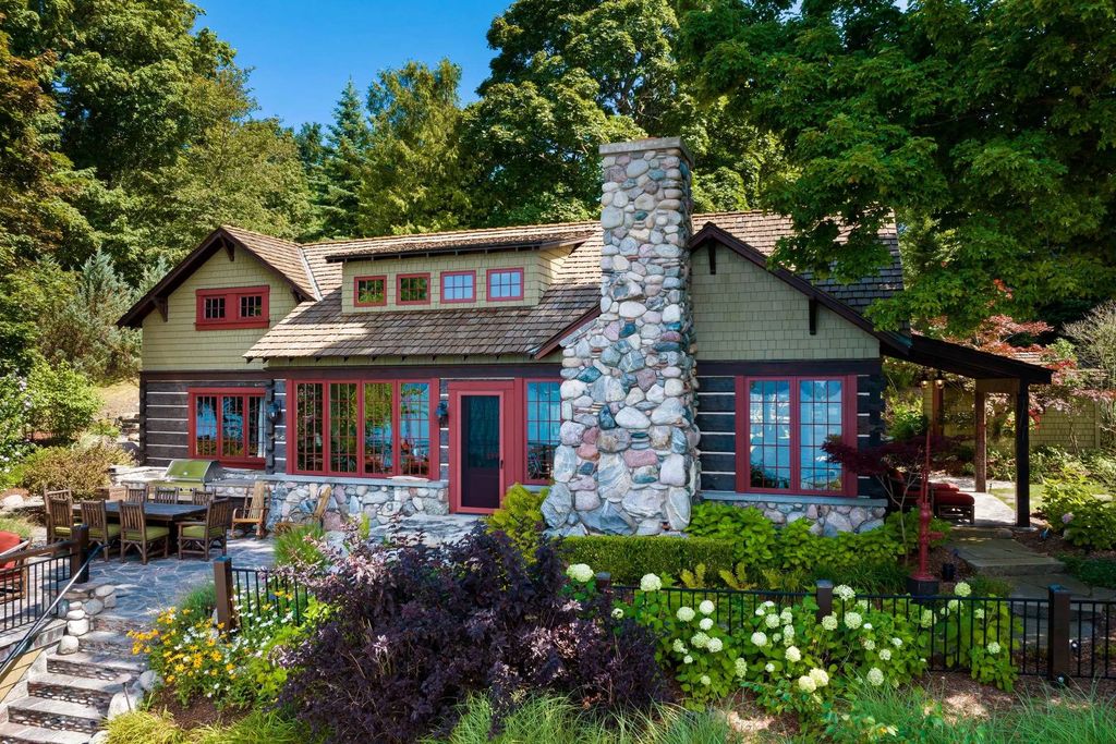 4719 Ne Torch Lake Drive, TorchLakeTownship_Antrim