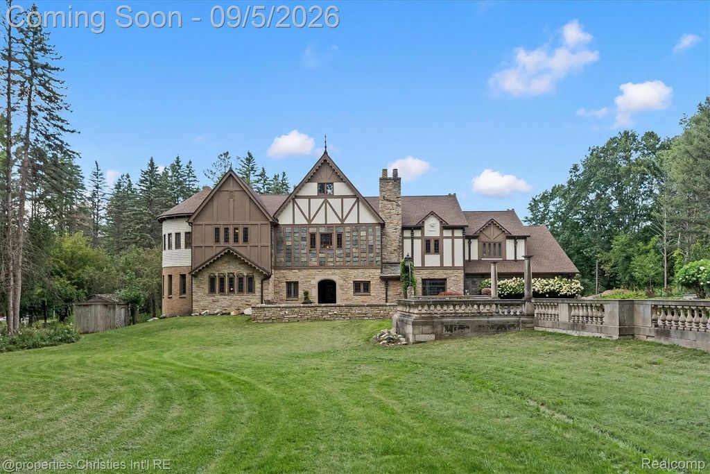 1540 Mill Race, RochesterHillsCity_Oakland