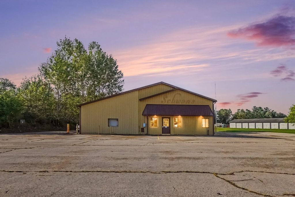 1230 W Locust Street, FremontCity_Newaygo