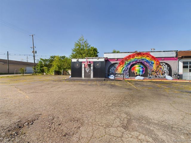 1714 S Saginaw St, Flint