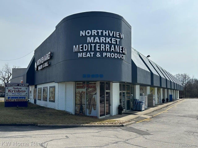 000 Farmington Hills, Farmington Hills city