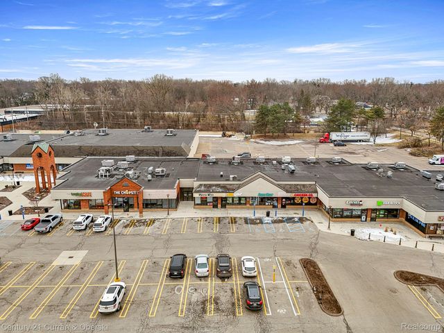 30979 Five Mile Road, Livonia