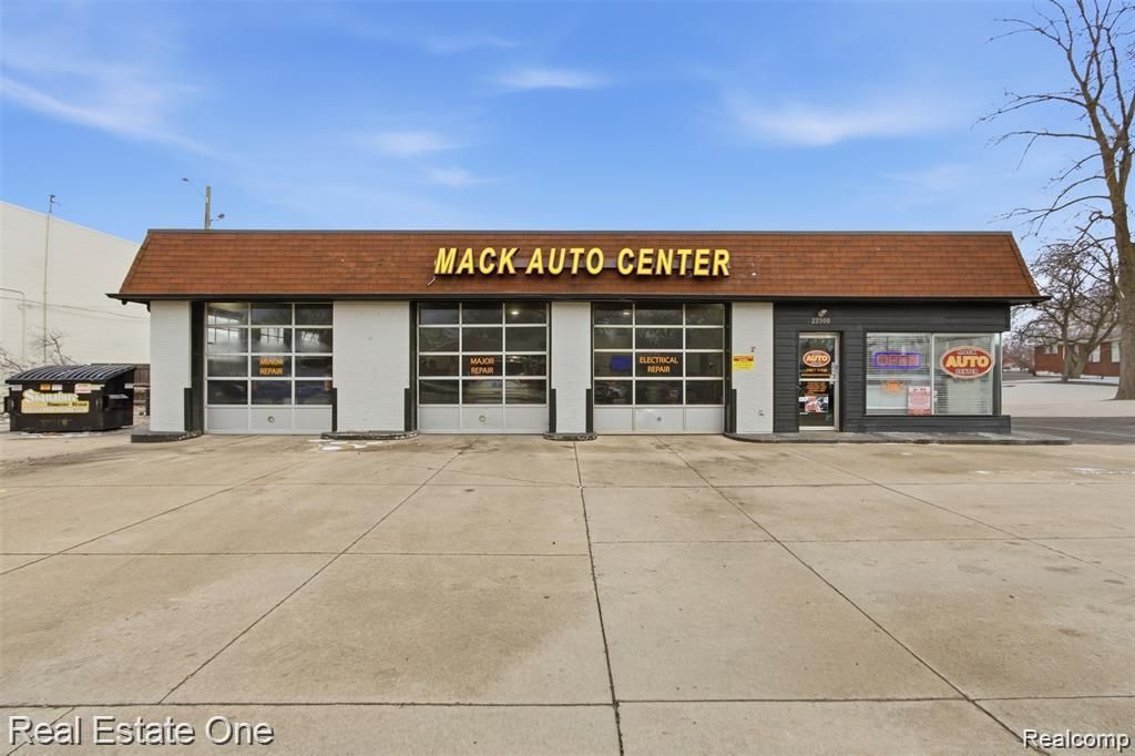 22900 Greater Mack Avenue, St. Clair Shores city