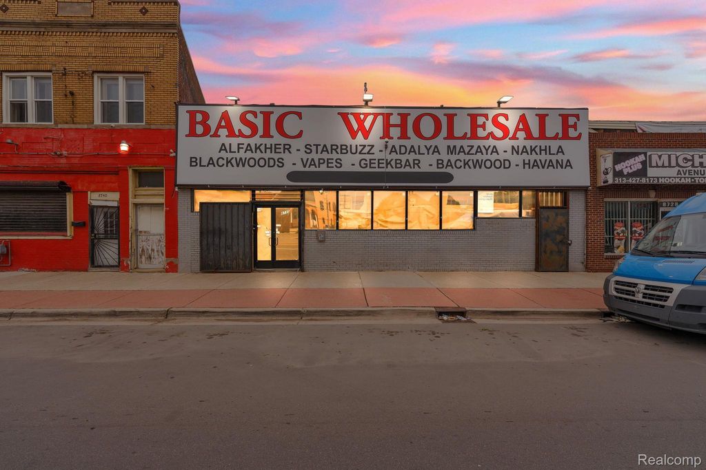 8730 Michigan Avenue, Detroit city