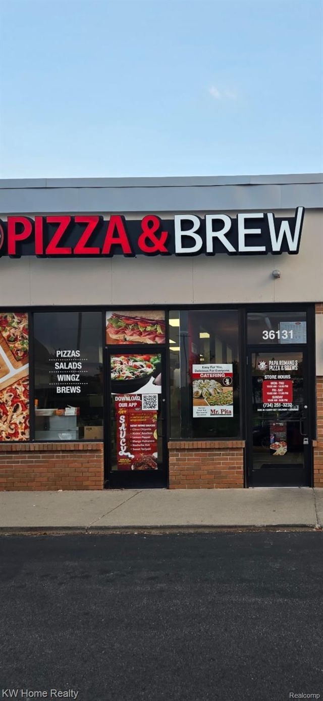 36131 Plymouth, Livonia