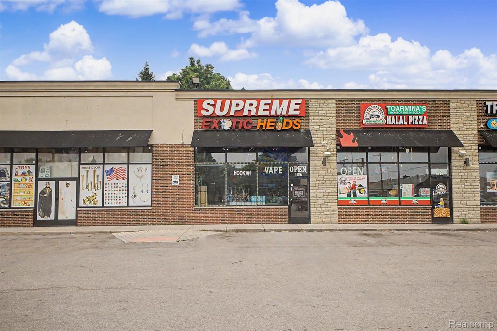 6907 Greenfield Road, Detroit city