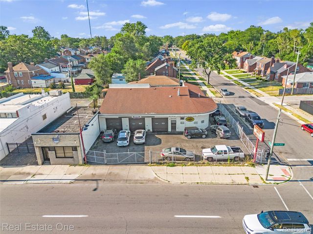 10400 W 7 Mile Road, Detroit