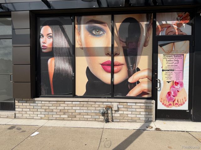 5495 Schaefer, Dearborn