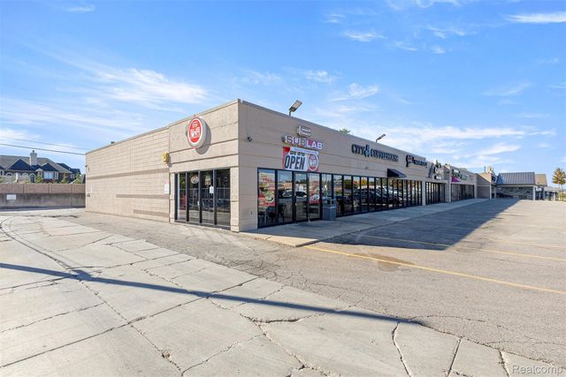 26417 Ford Road, Dearborn Heights
