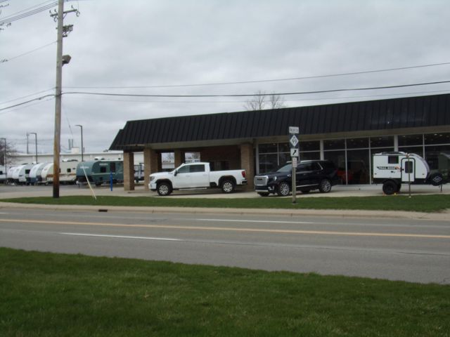 99 W Carleton Road, Hillsdale