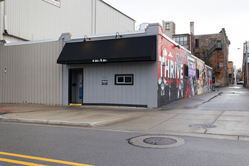 145 W Pearl Street, Jackson city