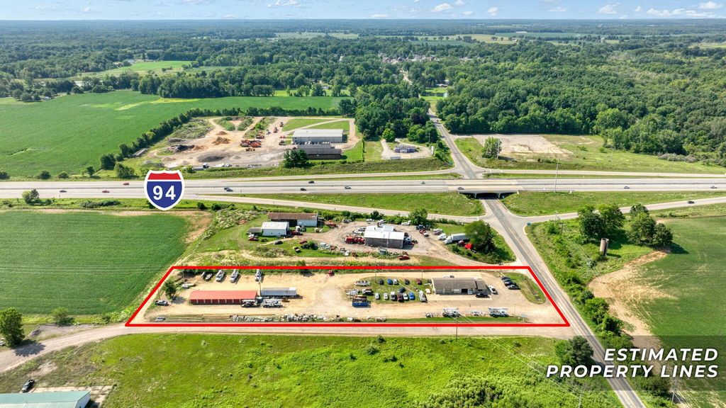 2511 N Parma Road, Sandstone township
