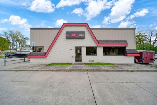 221 W Prospect Street, Jackson