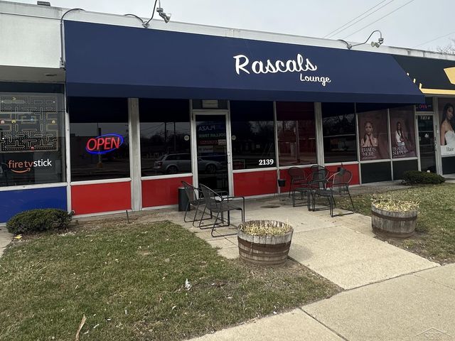 2139 Warwick St, Saginaw
