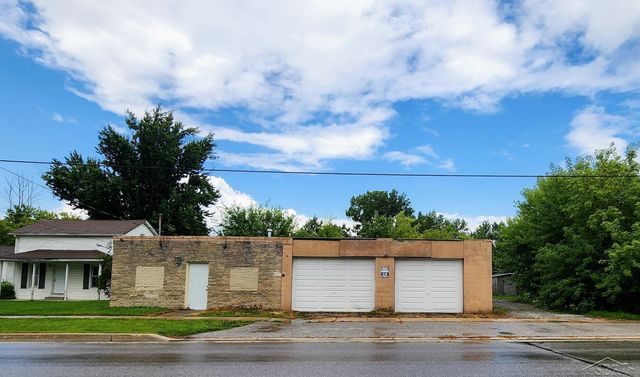 244 Shattuck Rd, Saginaw