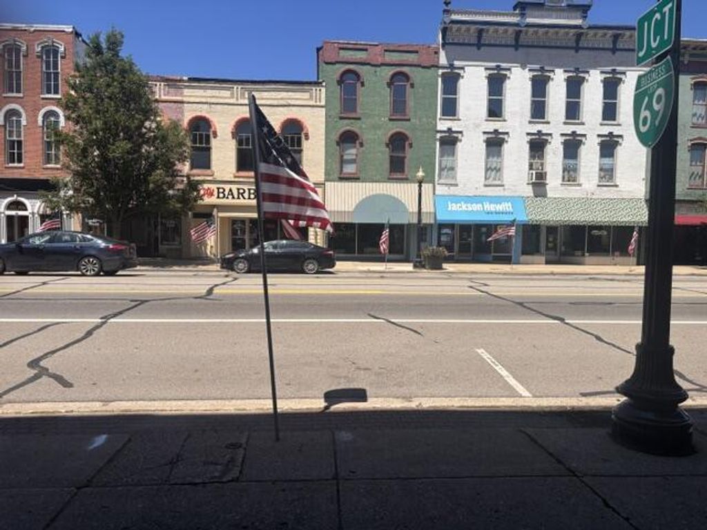 42 W Chicago Street, Coldwater city