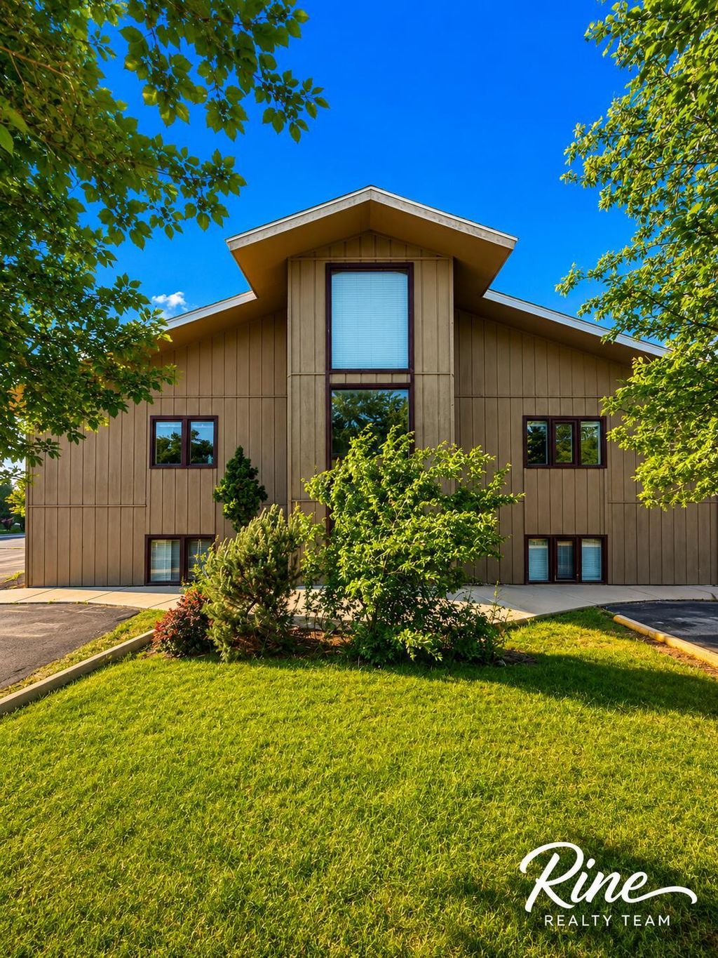 2650 Mcleod Drive N, Saginaw charter township