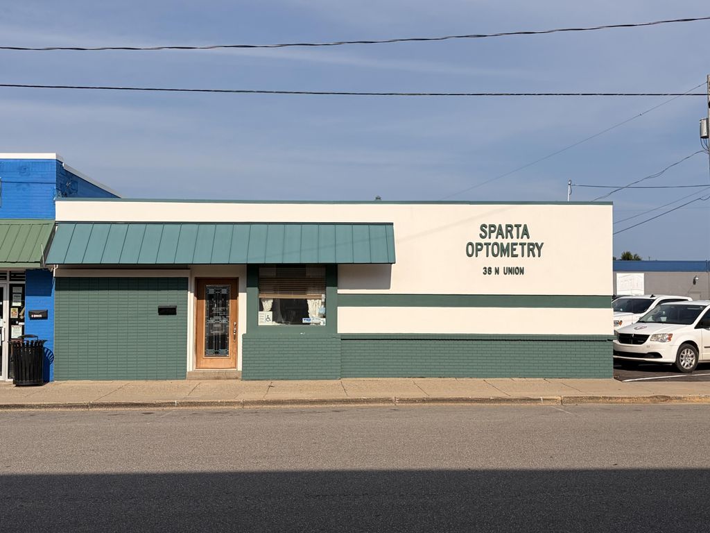 38 N Union Street, Sparta village