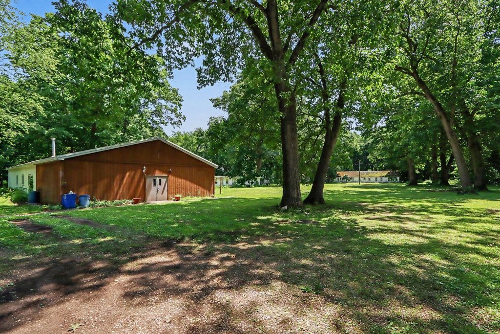 540 Grove Street, Brady township