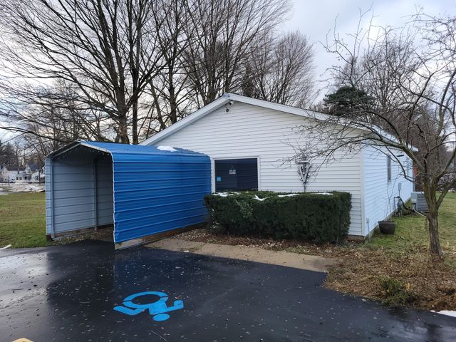 109 N State Street, Gobles