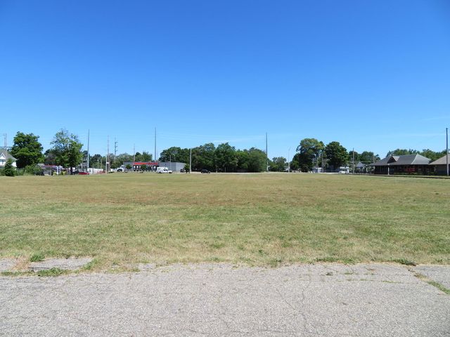 410 W Chicago Road, Sturgis