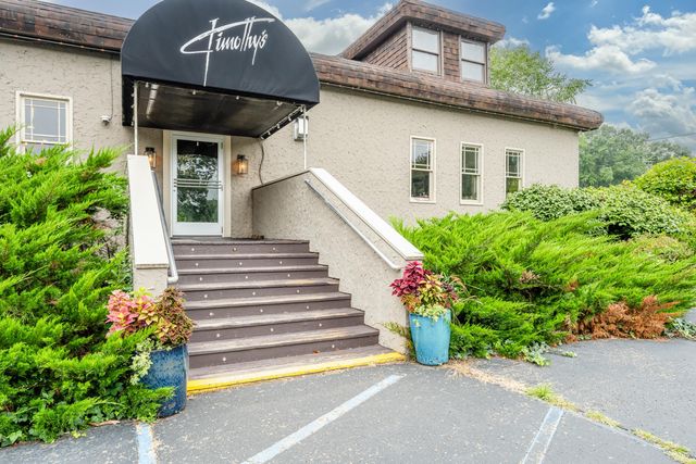 16409 Red Arrow Highway, Union Pier