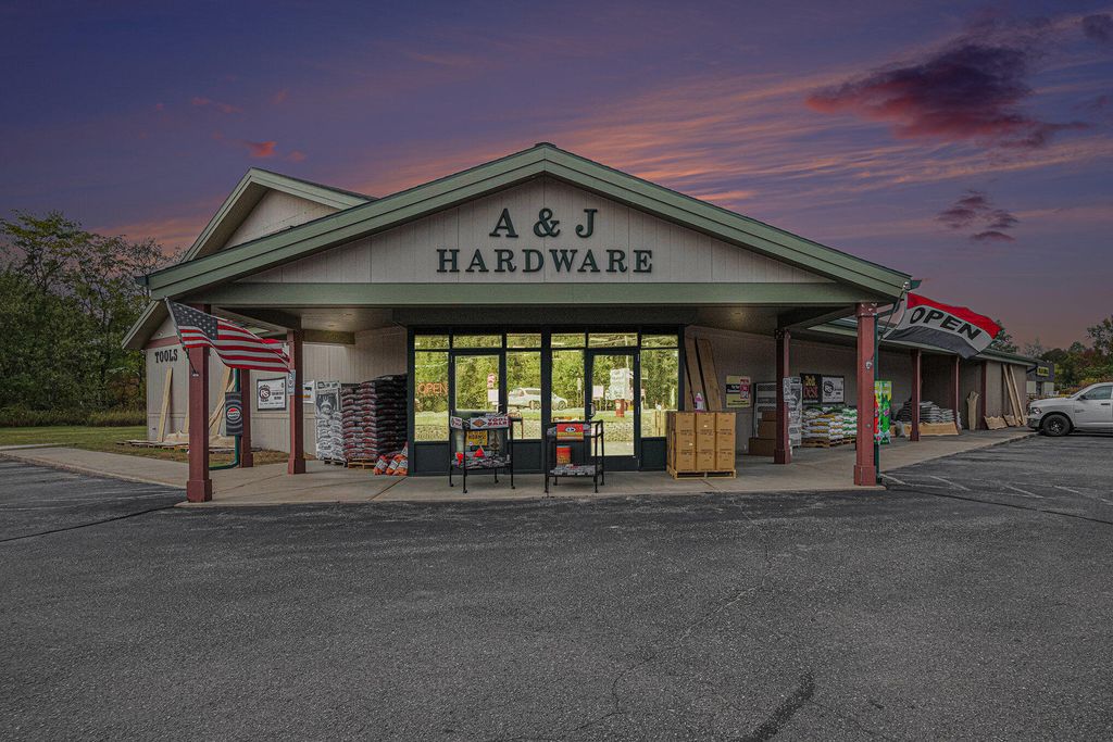 1745 W Shawnee Road, Baroda township