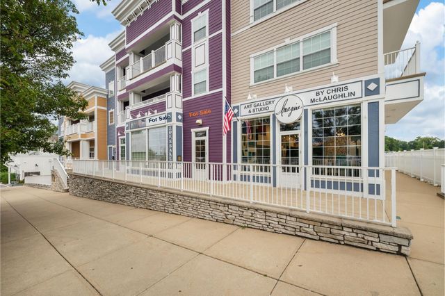 225 N Whittaker Street Unit: 5, New Buffalo