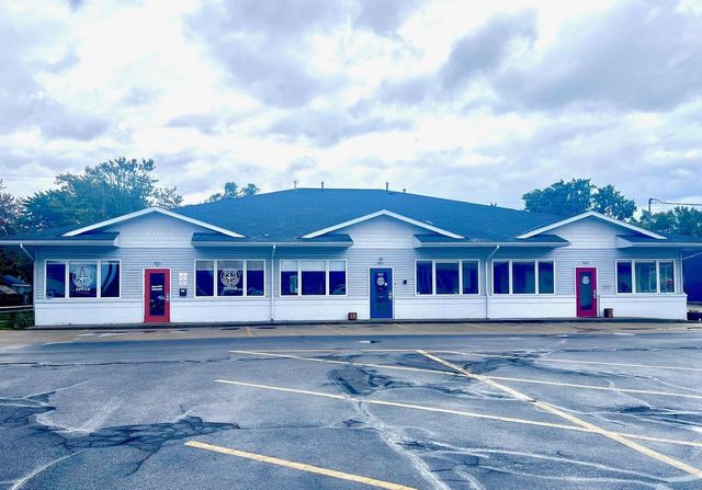 947 W Broadway Avenue, Roosevelt Park