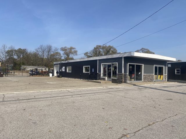 2256 E Apple Avenue, Muskegon