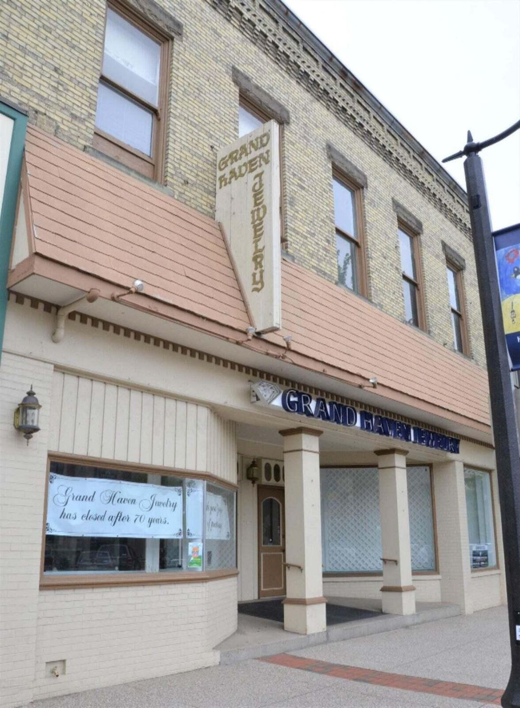 224 Washington Avenue, Grand Haven city