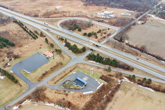 2110 N Concord Road, Albion