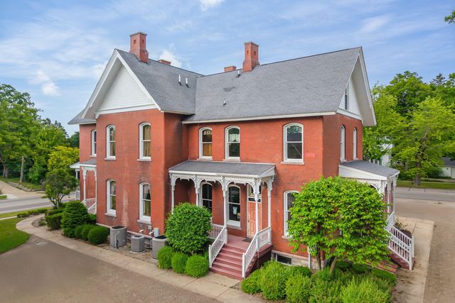 414 Maple Street, Big Rapids