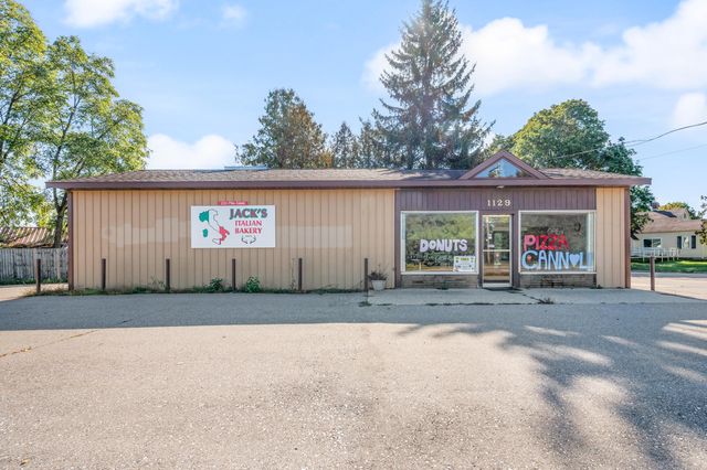 1129 N State Street, Big Rapids