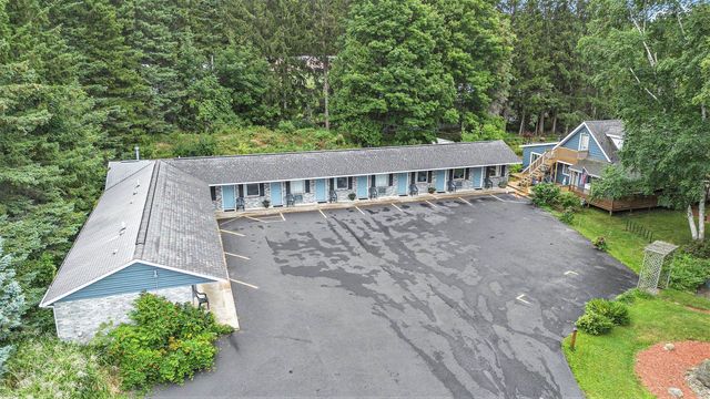 519 Lake, Frankfort