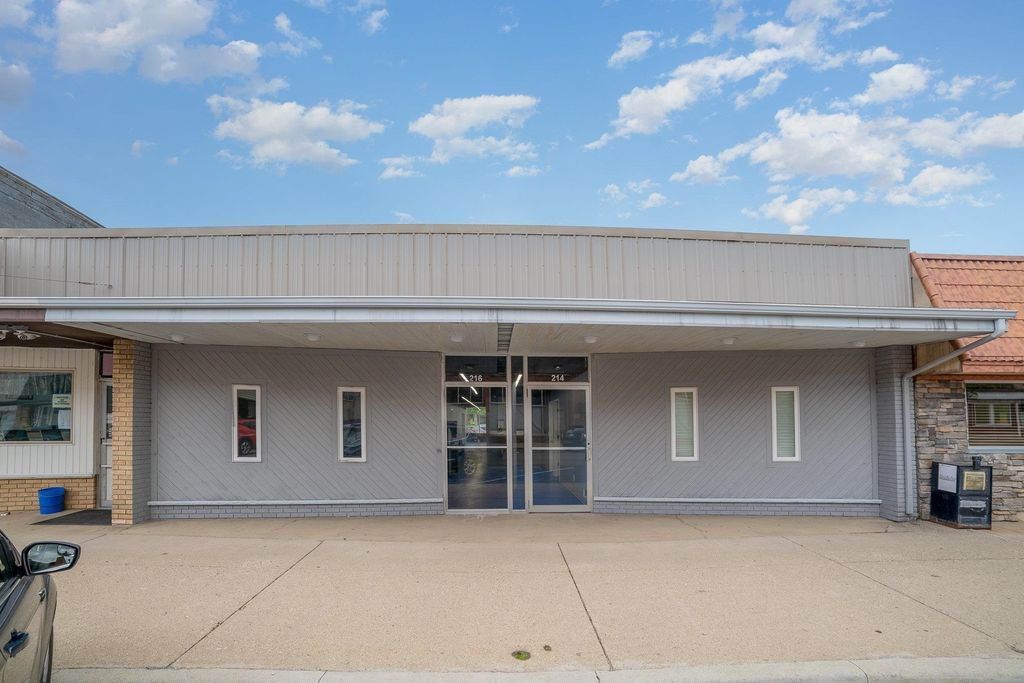 214 N Mill, St. Louis city