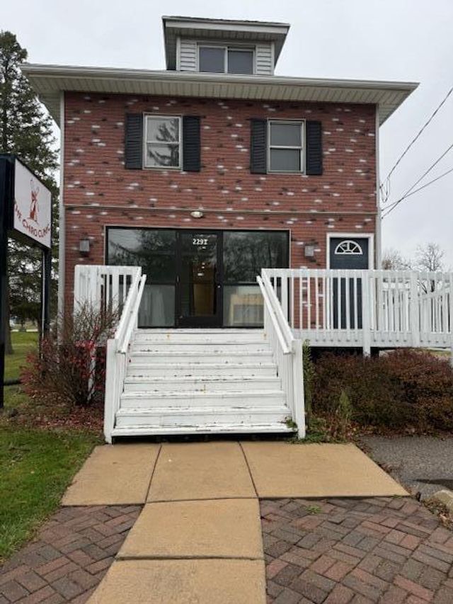 2291 Cedar Street, Holt