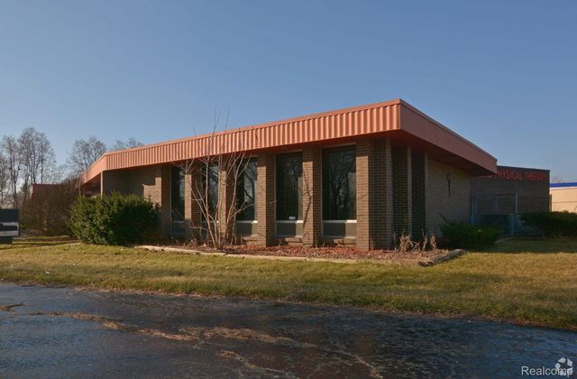 5232 Richfield Rd C, Flint